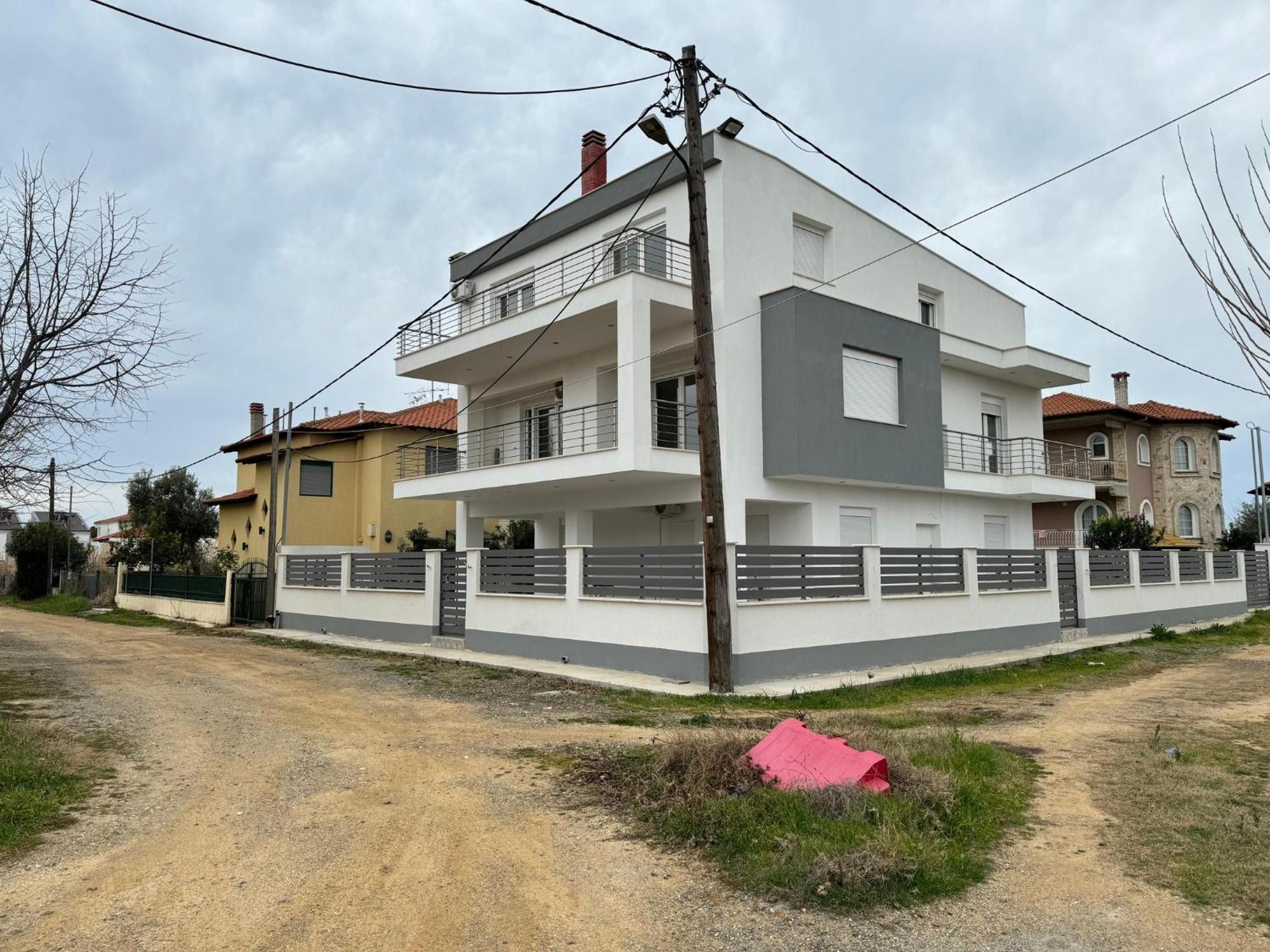Adoniss Apartmentss Paralia Dionysiou Luaran gambar